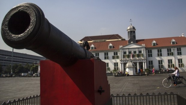 Suasana di kawasan Kota Tua, Jakarta Barat. (sumber: Antara/Vitalis Yogi Trisna)